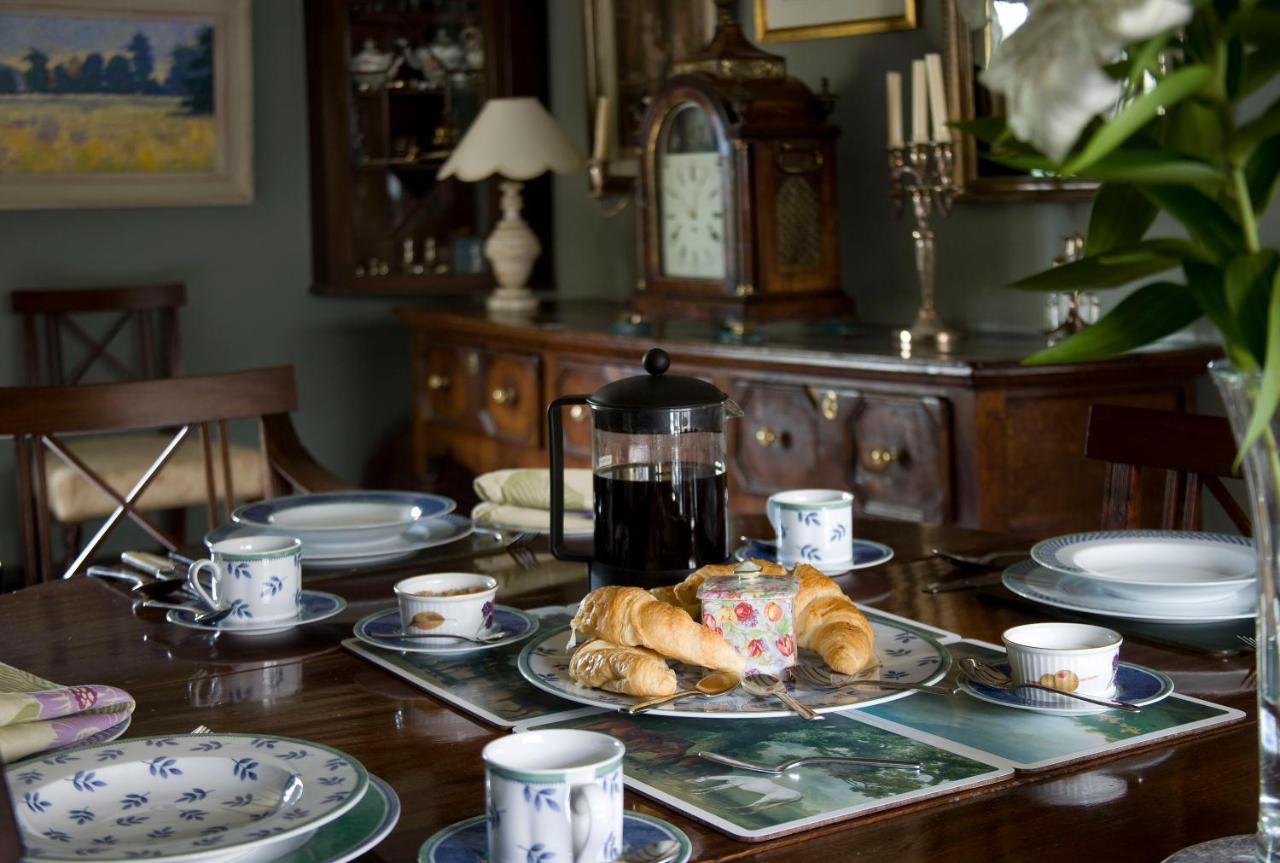 The Old Manor House Bed & Breakfast Halford  Eksteriør bilde